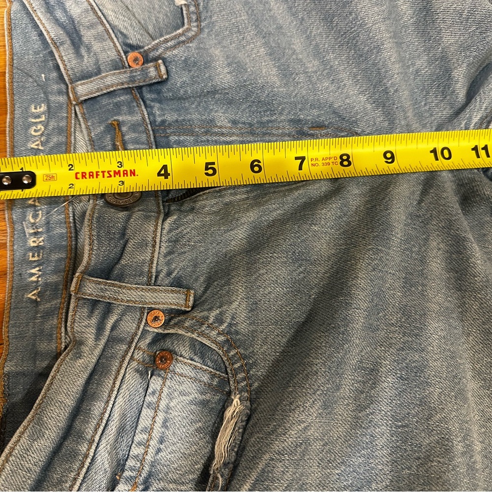American Eagle Outfitters 90s Straight Style Jeans Sz 2 - Picture 10 of 11